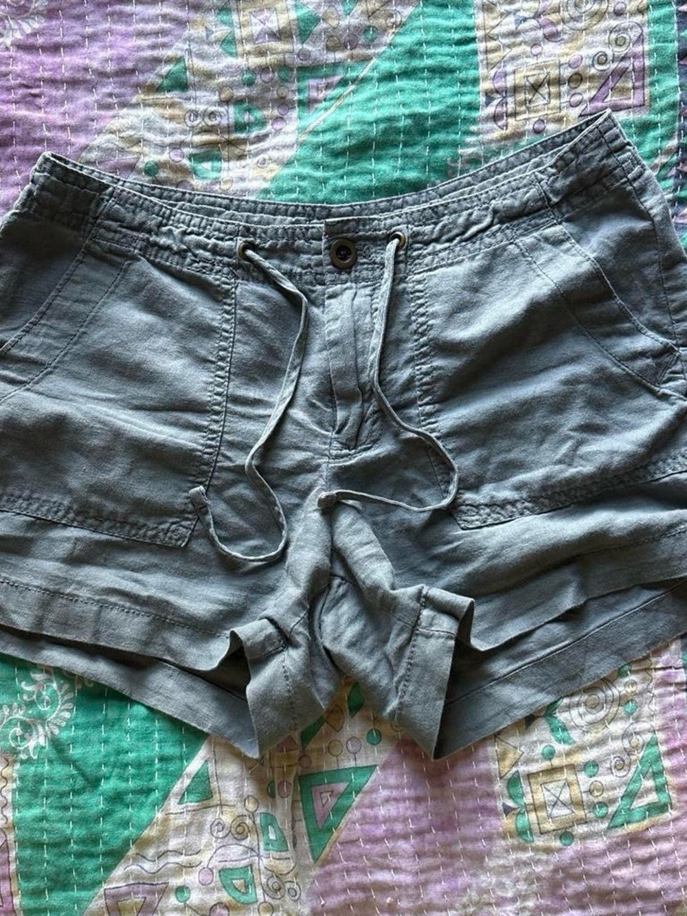 Gap gray linen shorts